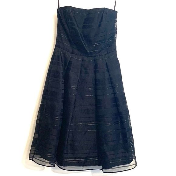 [WHBM] Black Striped Sheer Strapless Dress - 4 - Picture 2 of 4